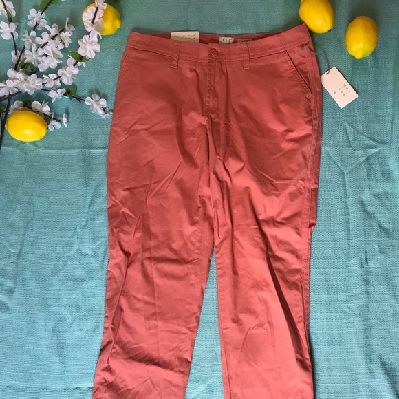 Pants - Picture 2 of 5